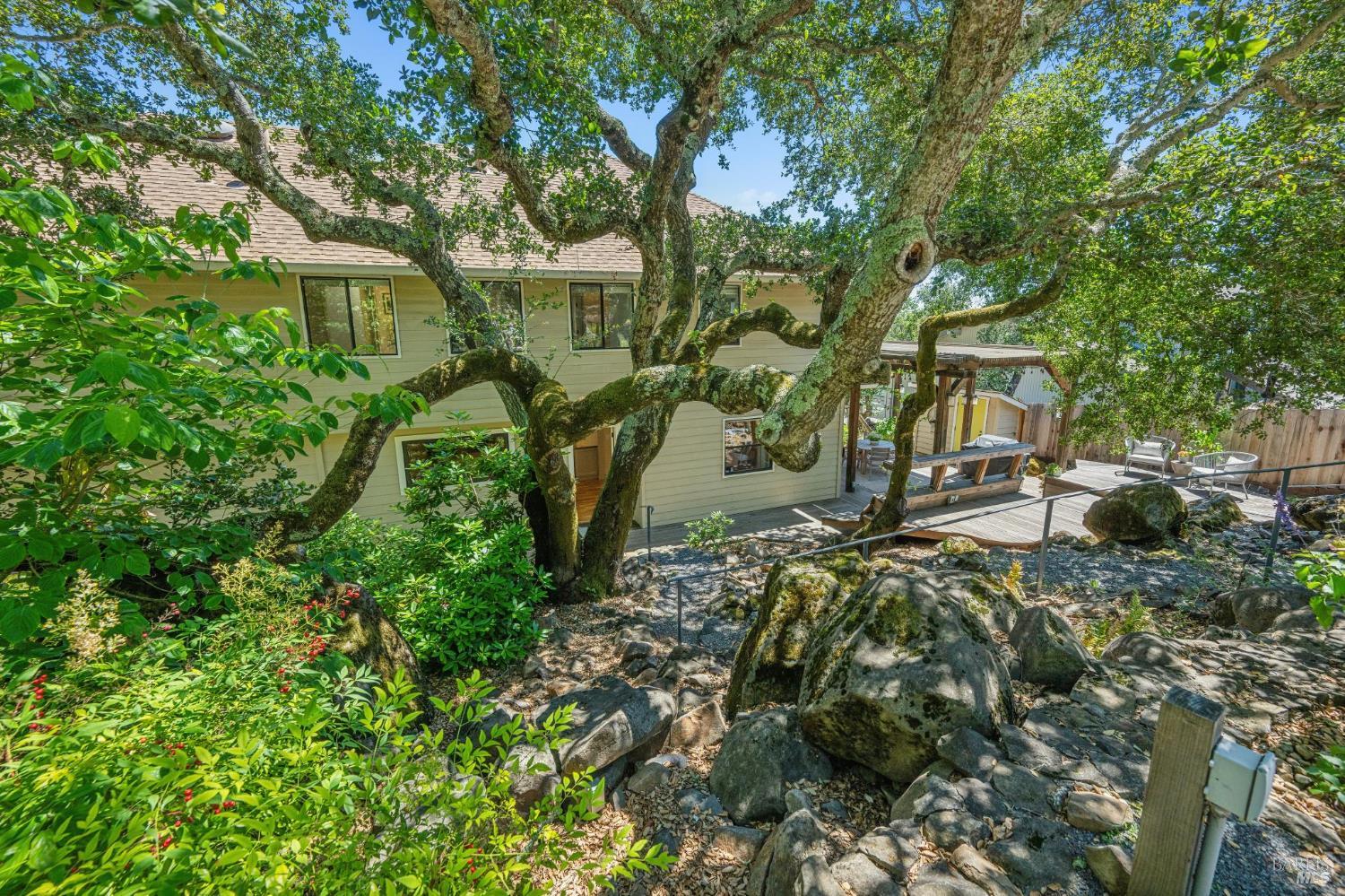 3335 Scrub Oak Avenue Santa Rosa CA 95404