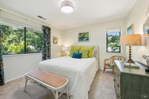 3335 Scrub Oak Avenue Santa Rosa CA 95404