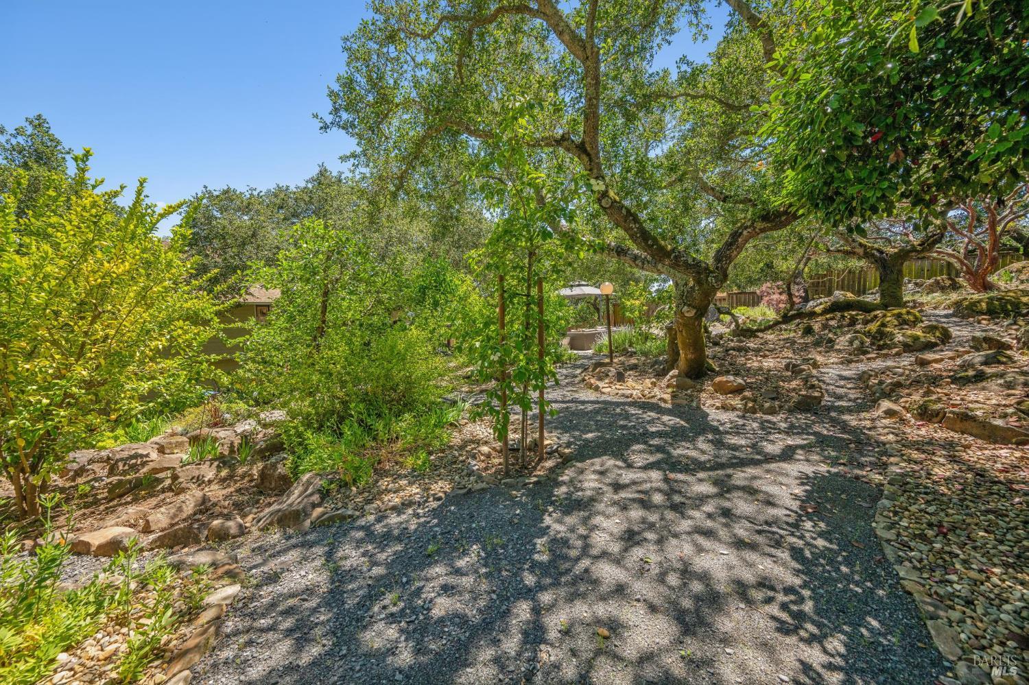 3335 Scrub Oak Avenue Santa Rosa CA 95404
