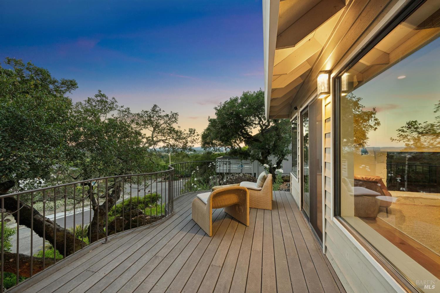 3335 Scrub Oak Avenue Santa Rosa CA 95404