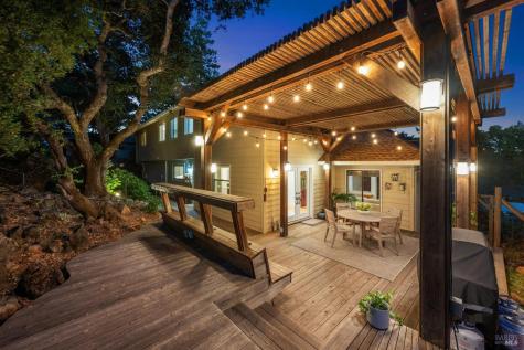 3335 Scrub Oak Avenue Santa Rosa CA 95404