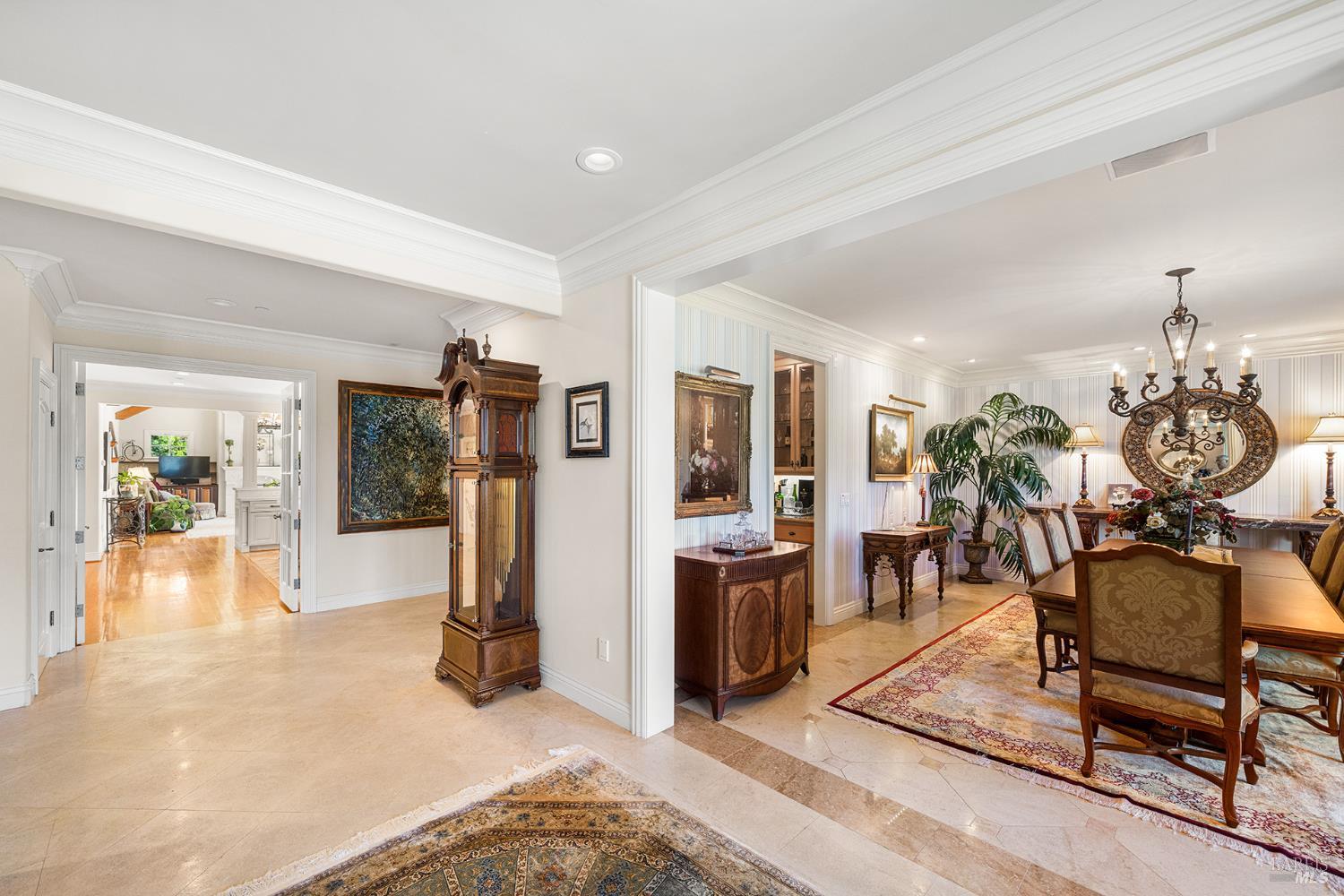 18880 Bella Vina Saratoga CA 95070