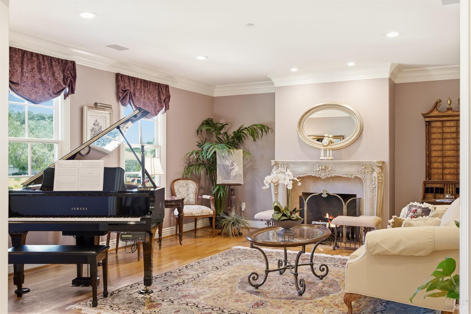 18880 Bella Vina Saratoga CA 95070