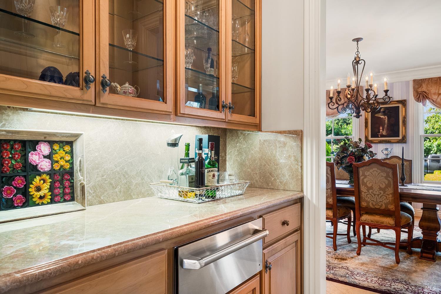 18880 Bella Vina Saratoga CA 95070