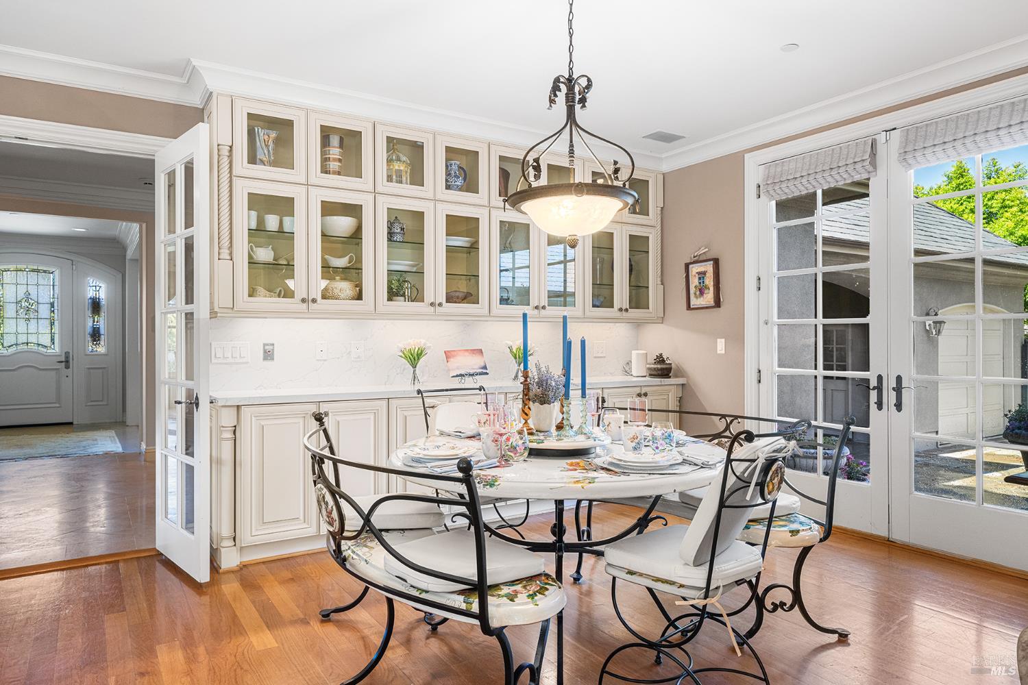 18880 Bella Vina Saratoga CA 95070
