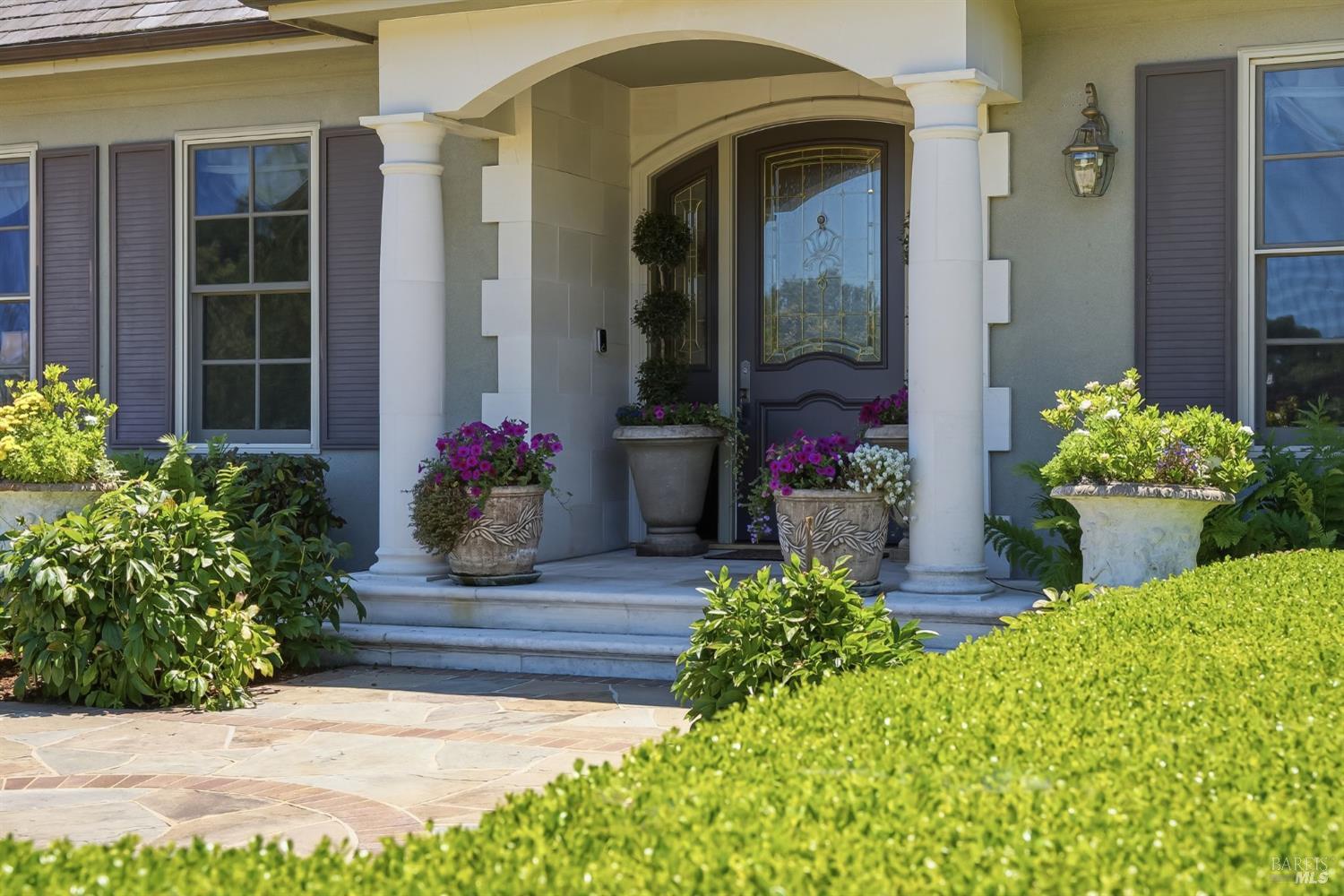 18880 Bella Vina Saratoga CA 95070