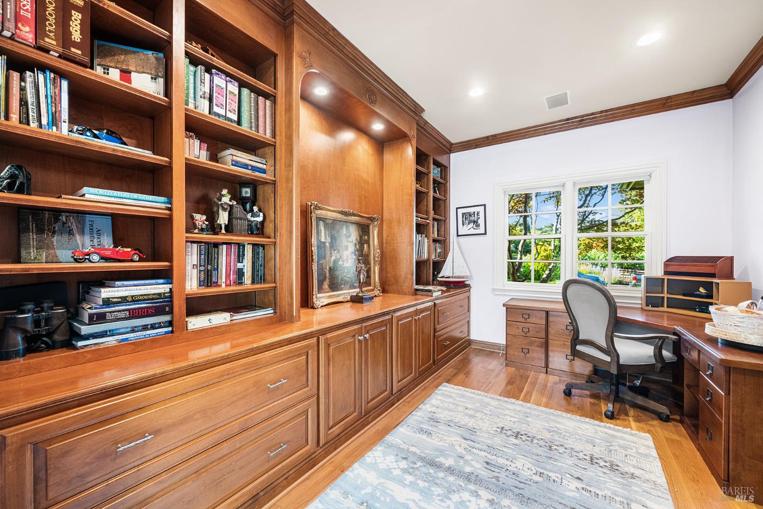 18880 Bella Vina Saratoga CA 95070