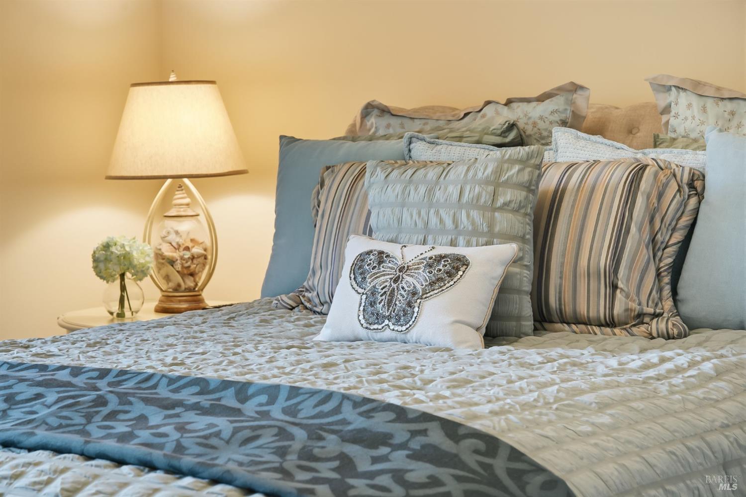 18880 Bella Vina Saratoga CA 95070