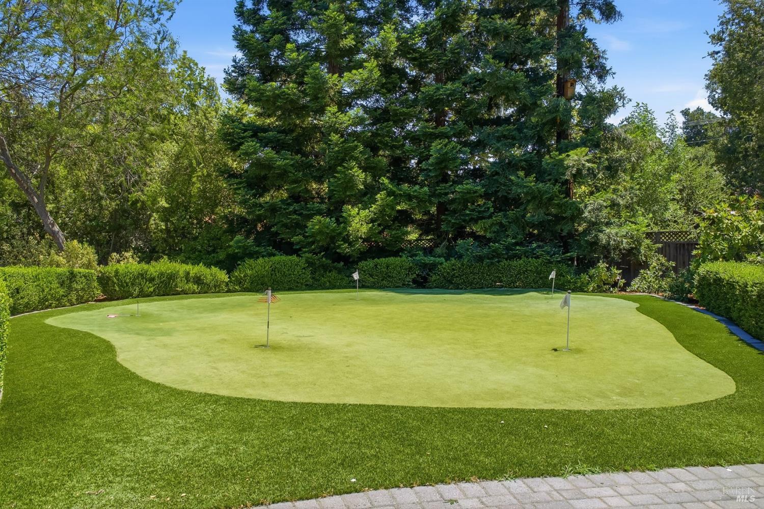 18880 Bella Vina Saratoga CA 95070