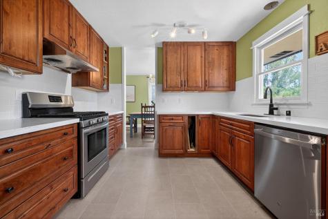 279 Valparaiso Avenue Cotati CA 94931