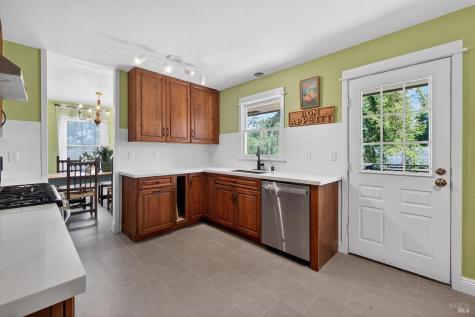 279 Valparaiso Avenue Cotati CA 94931