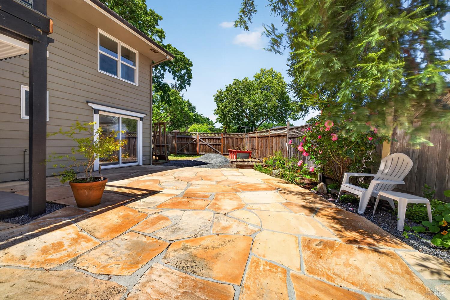 279 Valparaiso Avenue Cotati CA 94931