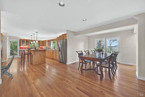 1017 Westside Road Healdsburg CA 95448