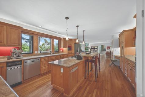 1017 Westside Road Healdsburg CA 95448