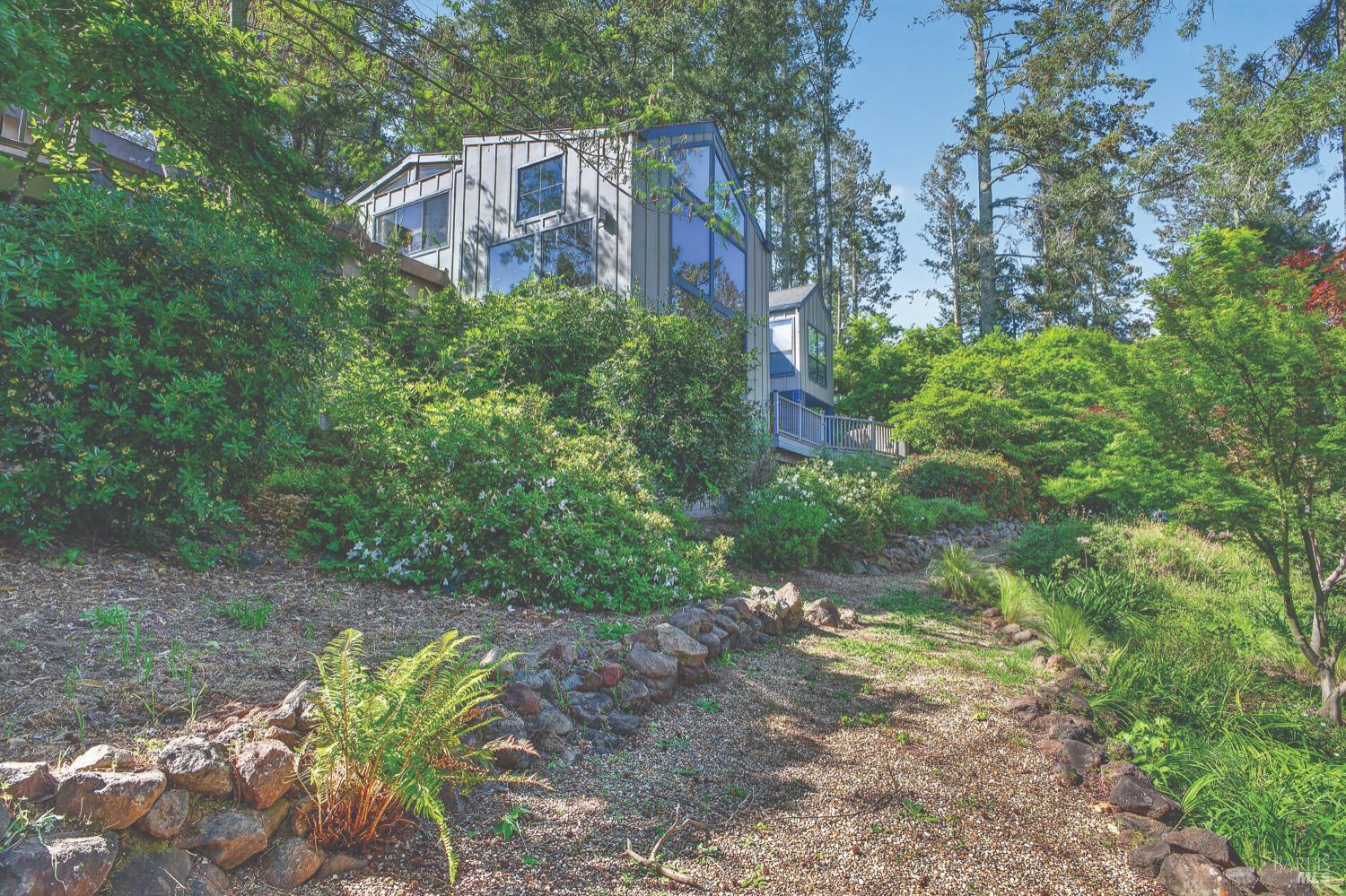 1017 Westside Road Healdsburg CA 95448