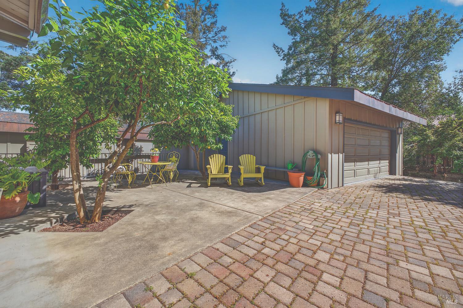 1017 Westside Road Healdsburg CA 95448
