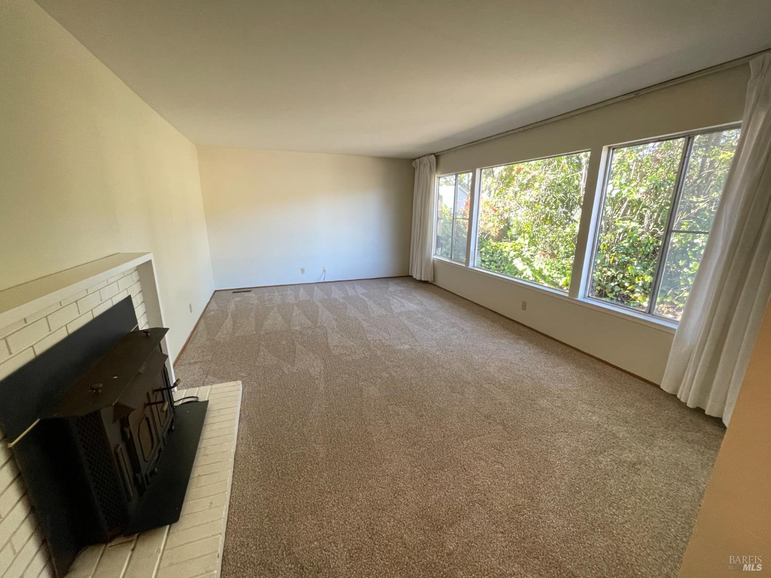 12 Lawrence Drive Novato CA 94945