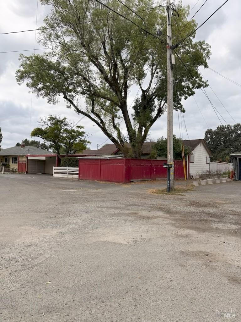 2283 W Hearn Avenue Santa Rosa CA 95407