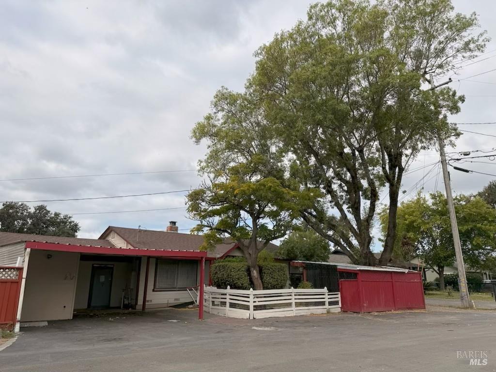 2283 W Hearn Avenue Santa Rosa CA 95407