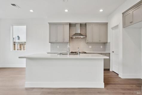 1556 Country Manor Drive Santa Rosa CA 95403