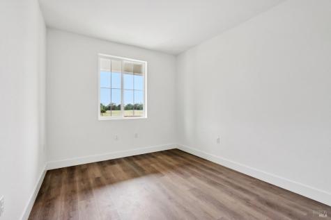 1556 Country Manor Drive Santa Rosa CA 95403