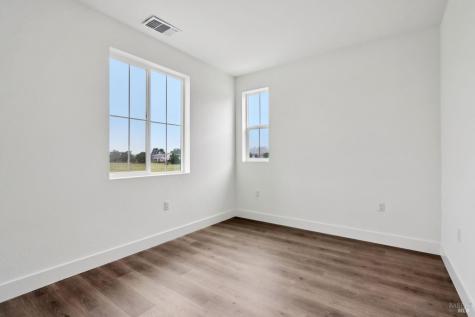 1556 Country Manor Drive Santa Rosa CA 95403