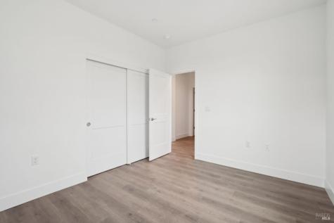 1556 Country Manor Drive Santa Rosa CA 95403