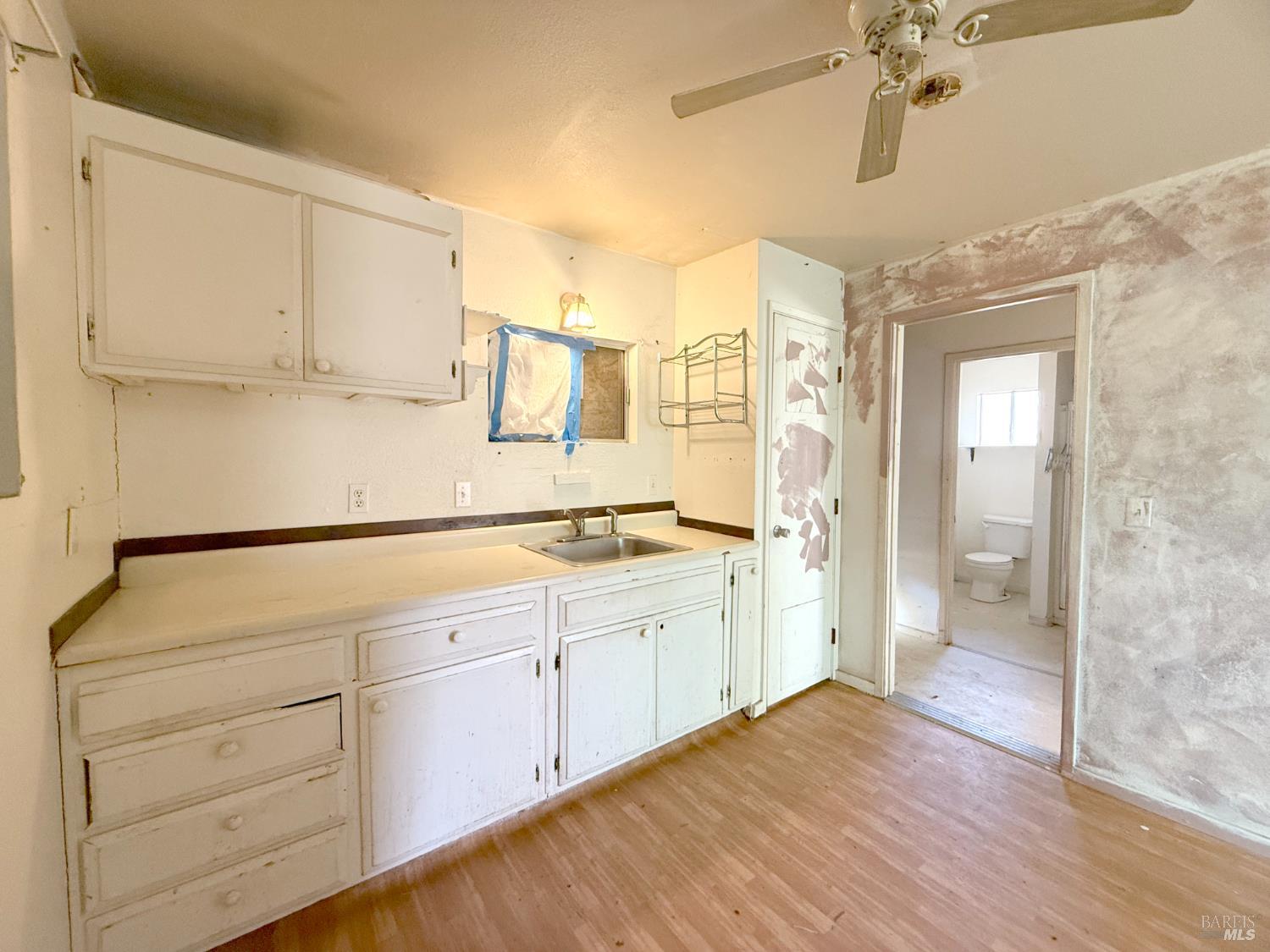 560 1st Street Lakeport CA 95453