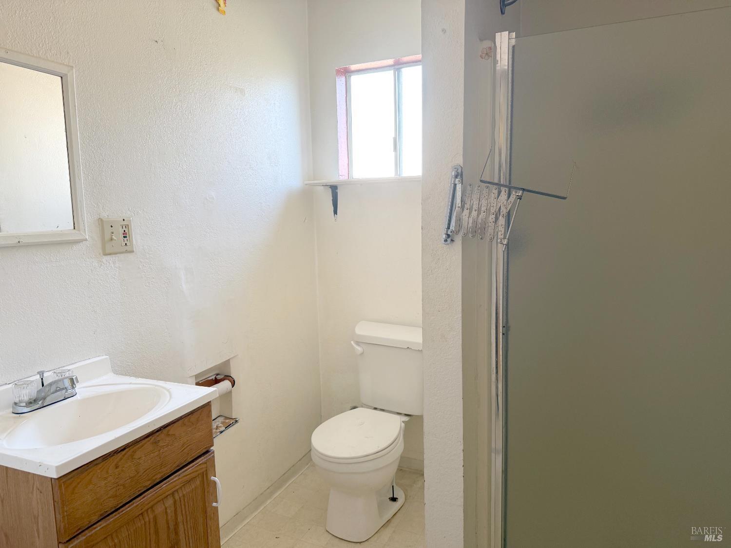 560 1st Street Lakeport CA 95453