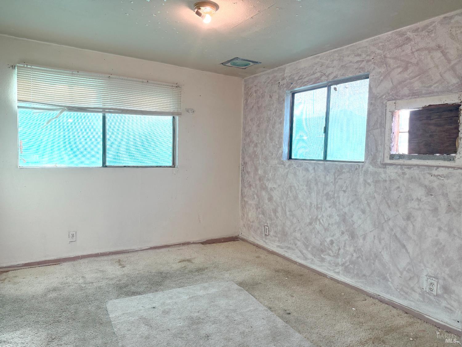 560 1st Street Lakeport CA 95453
