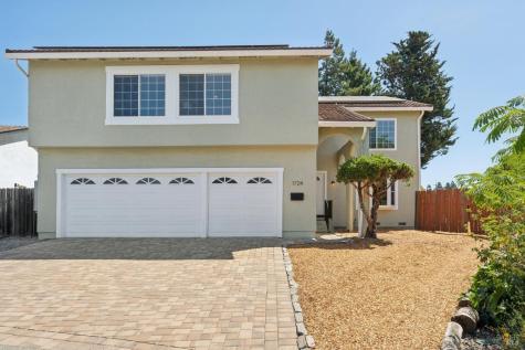 1724 Tampico Court Petaluma CA 94954