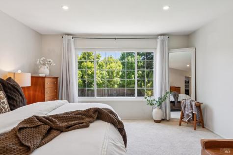 1724 Tampico Court Petaluma CA 94954