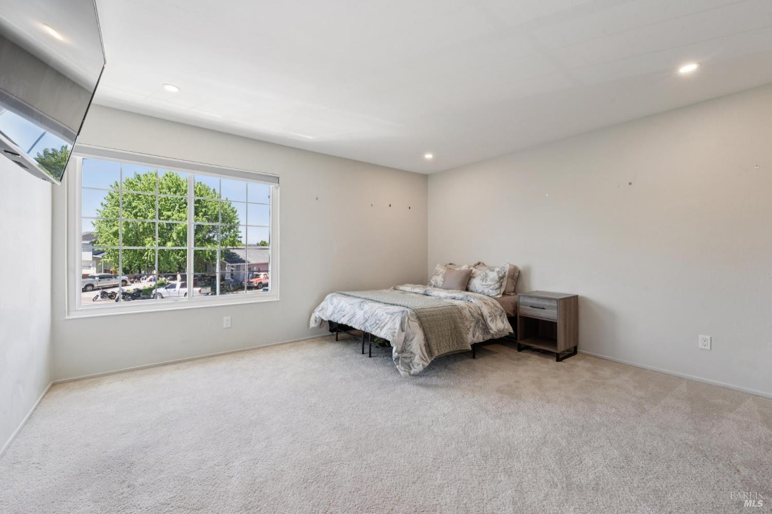 1724 Tampico Court Petaluma CA 94954