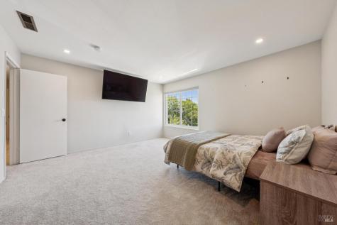 1724 Tampico Court Petaluma CA 94954