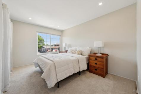 1724 Tampico Court Petaluma CA 94954