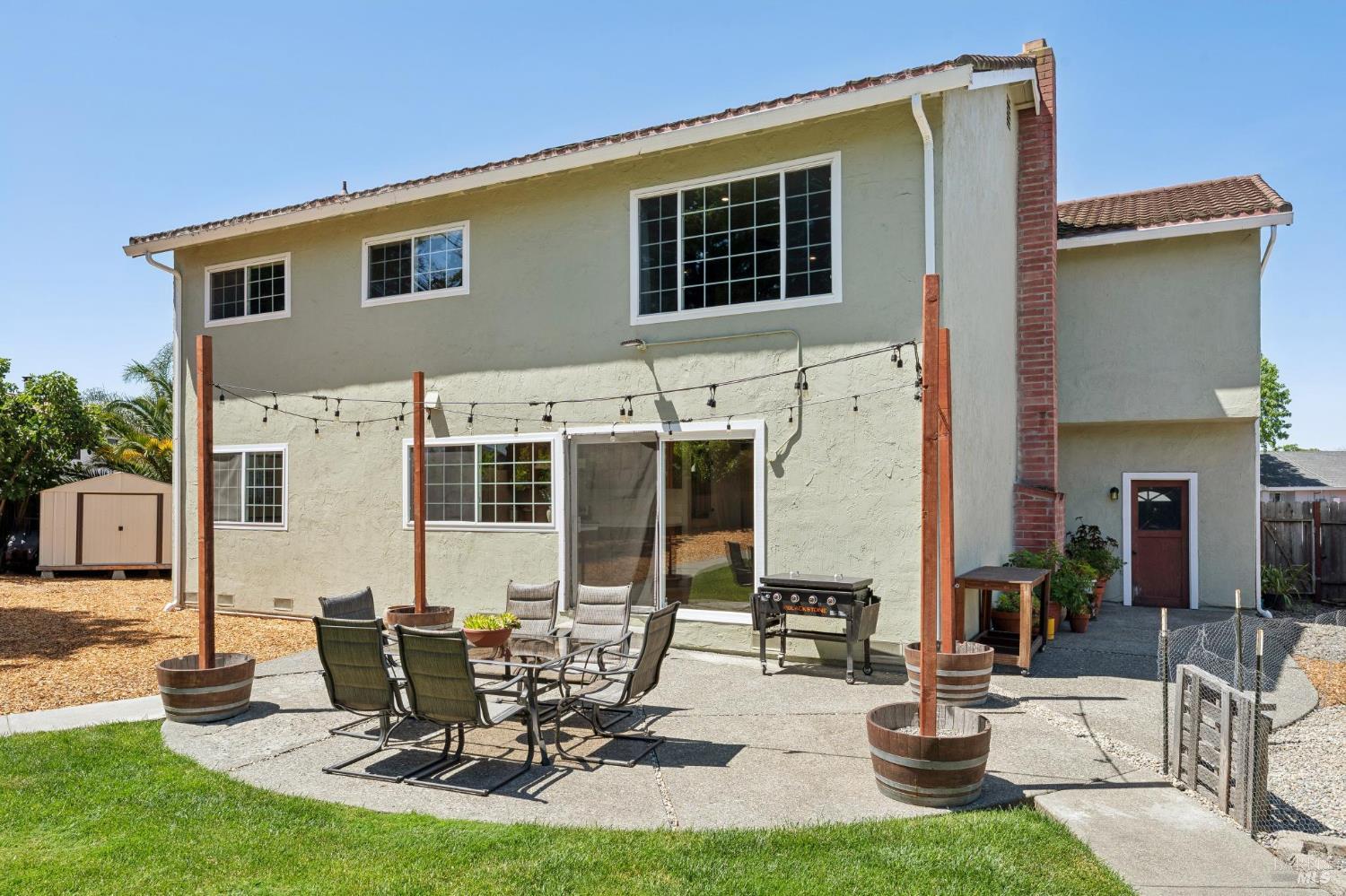 1724 Tampico Court Petaluma CA 94954