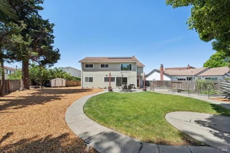 1724 Tampico Court Petaluma CA 94954