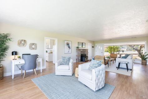 1365 Grandview Road Sebastopol CA 95472