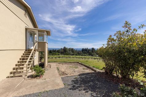 1365 Grandview Road Sebastopol CA 95472
