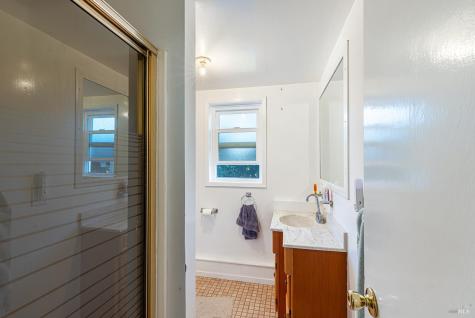 1365 Grandview Road Sebastopol CA 95472