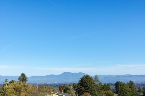 1365 Grandview Road Sebastopol CA 95472