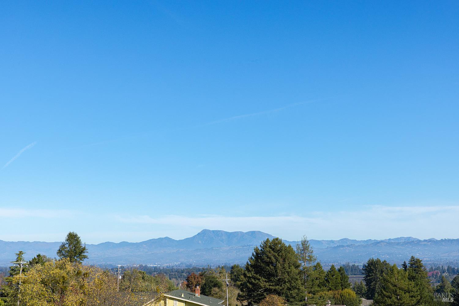 1365 Grandview Road Sebastopol CA 95472