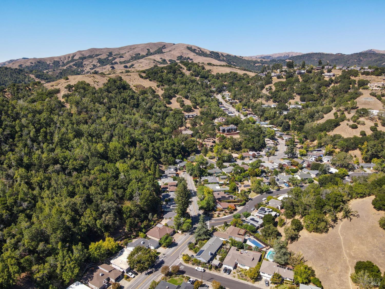 275 Oak Manor Drive Fairfax CA 94930