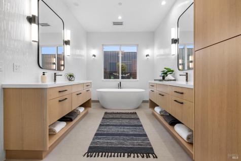 3839 Horizon View Way Santa Rosa CA 95404