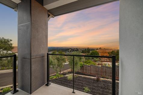 3839 Horizon View Way Santa Rosa CA 95404
