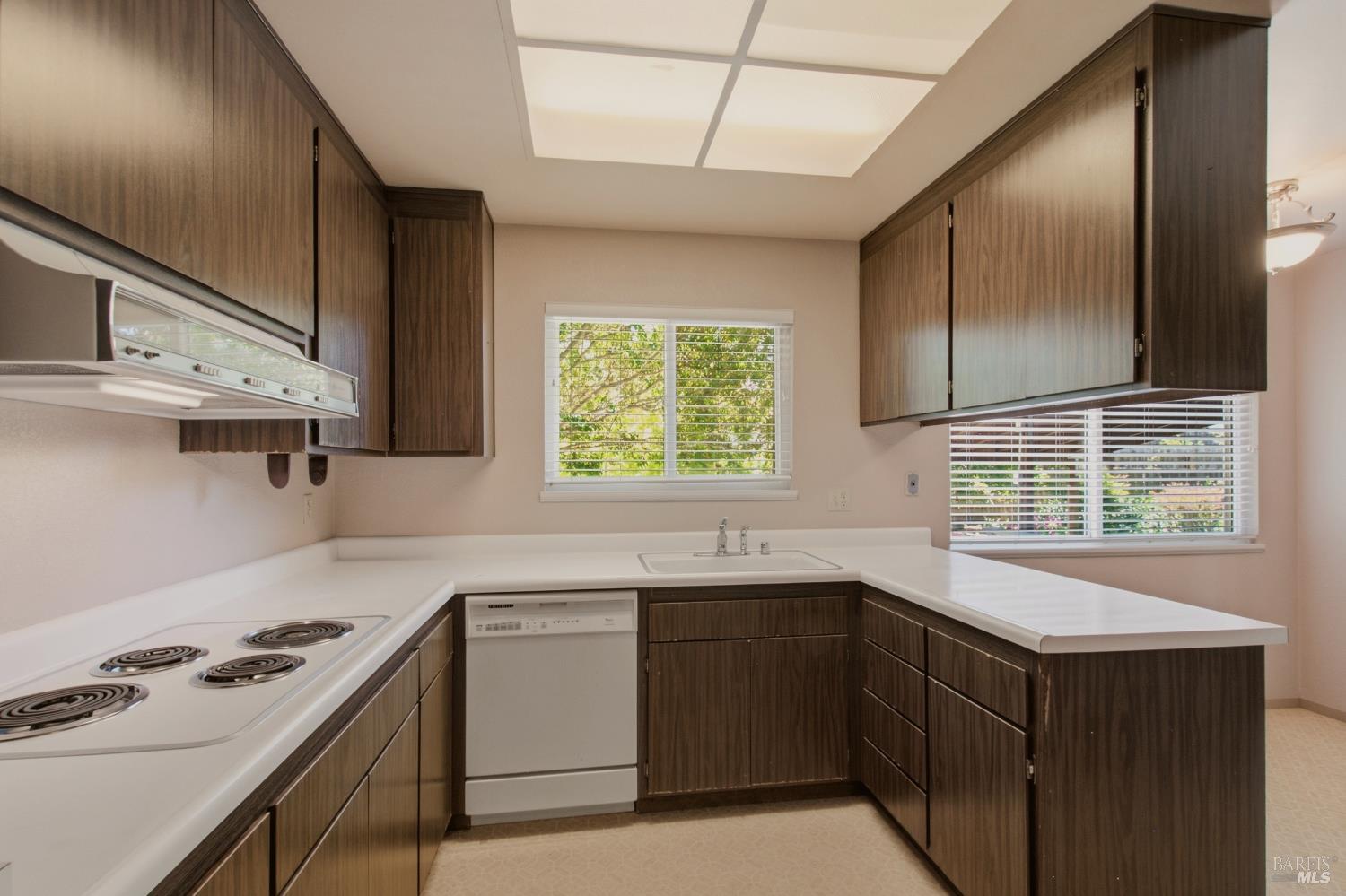 3565 Meadowbrook Drive Napa CA 94558