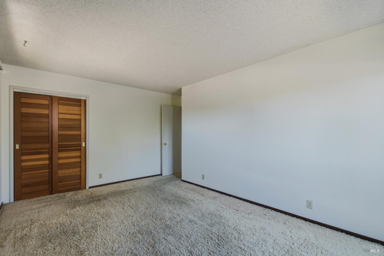 3565 Meadowbrook Drive Napa CA 94558