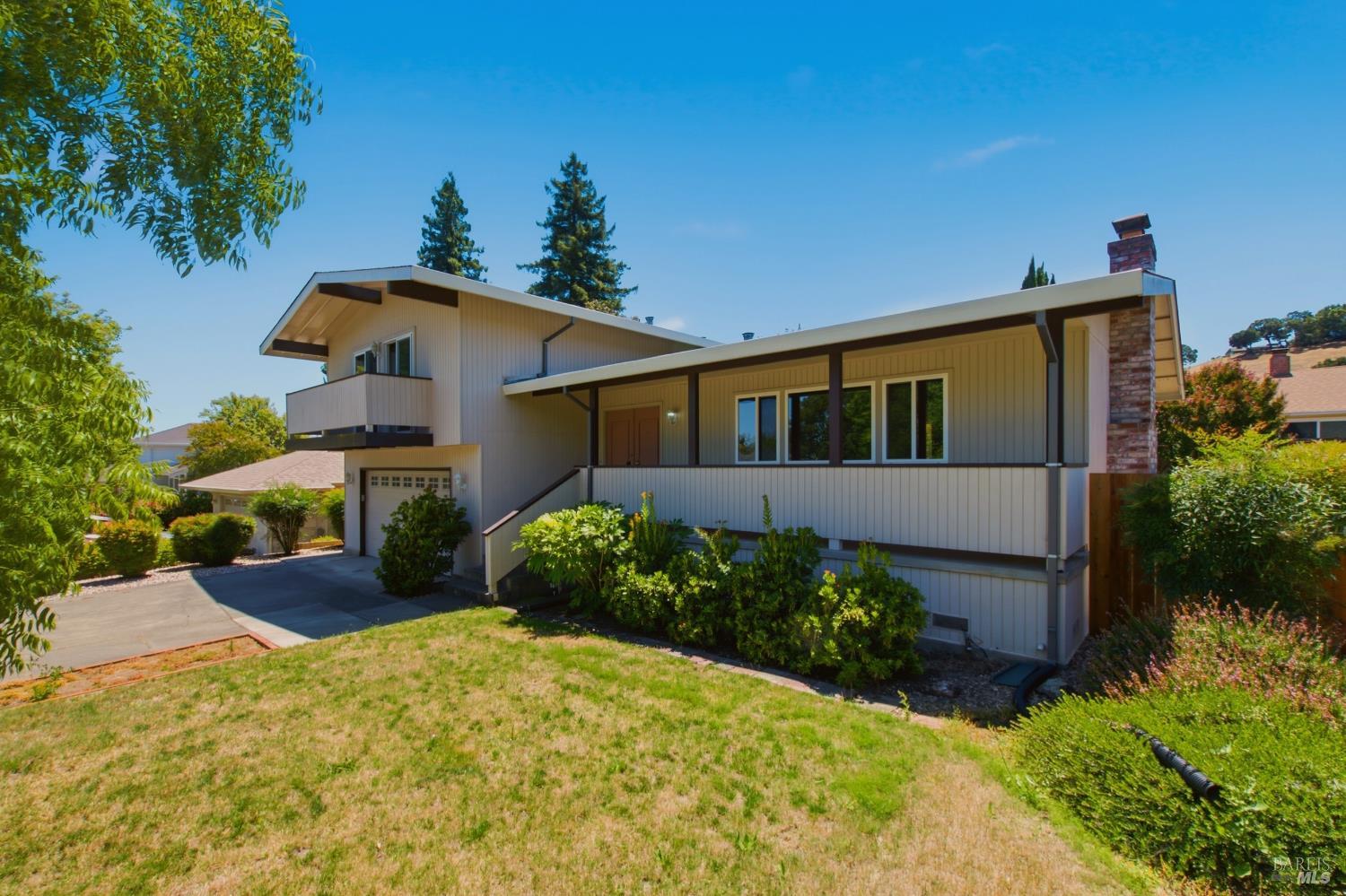 3565 Meadowbrook Drive Napa CA 94558