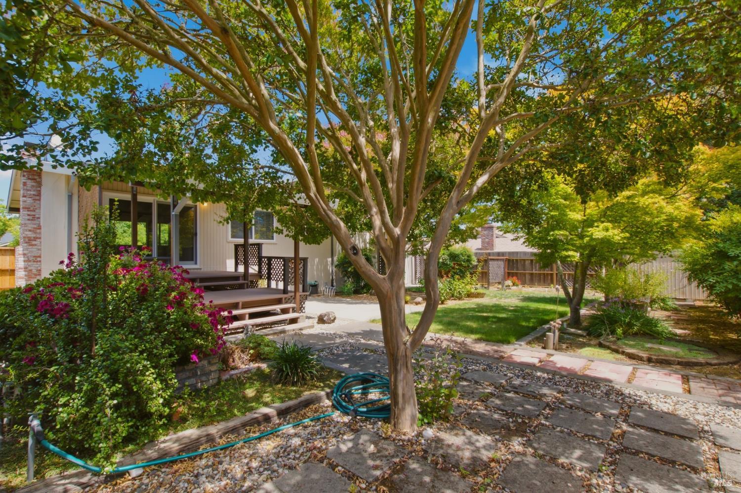 3565 Meadowbrook Drive Napa CA 94558