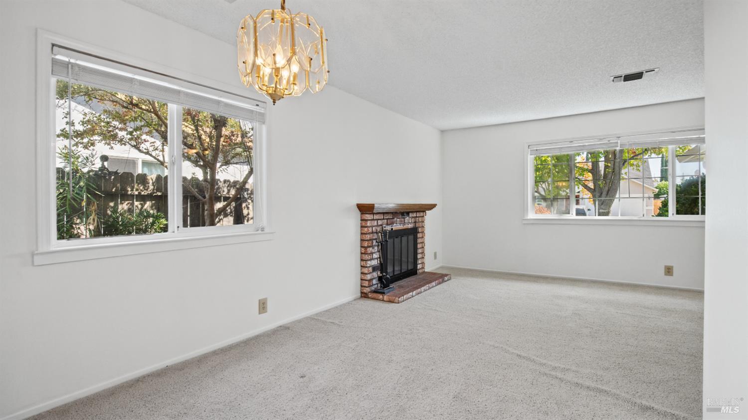 2257 Ross Place Fairfield CA 94533